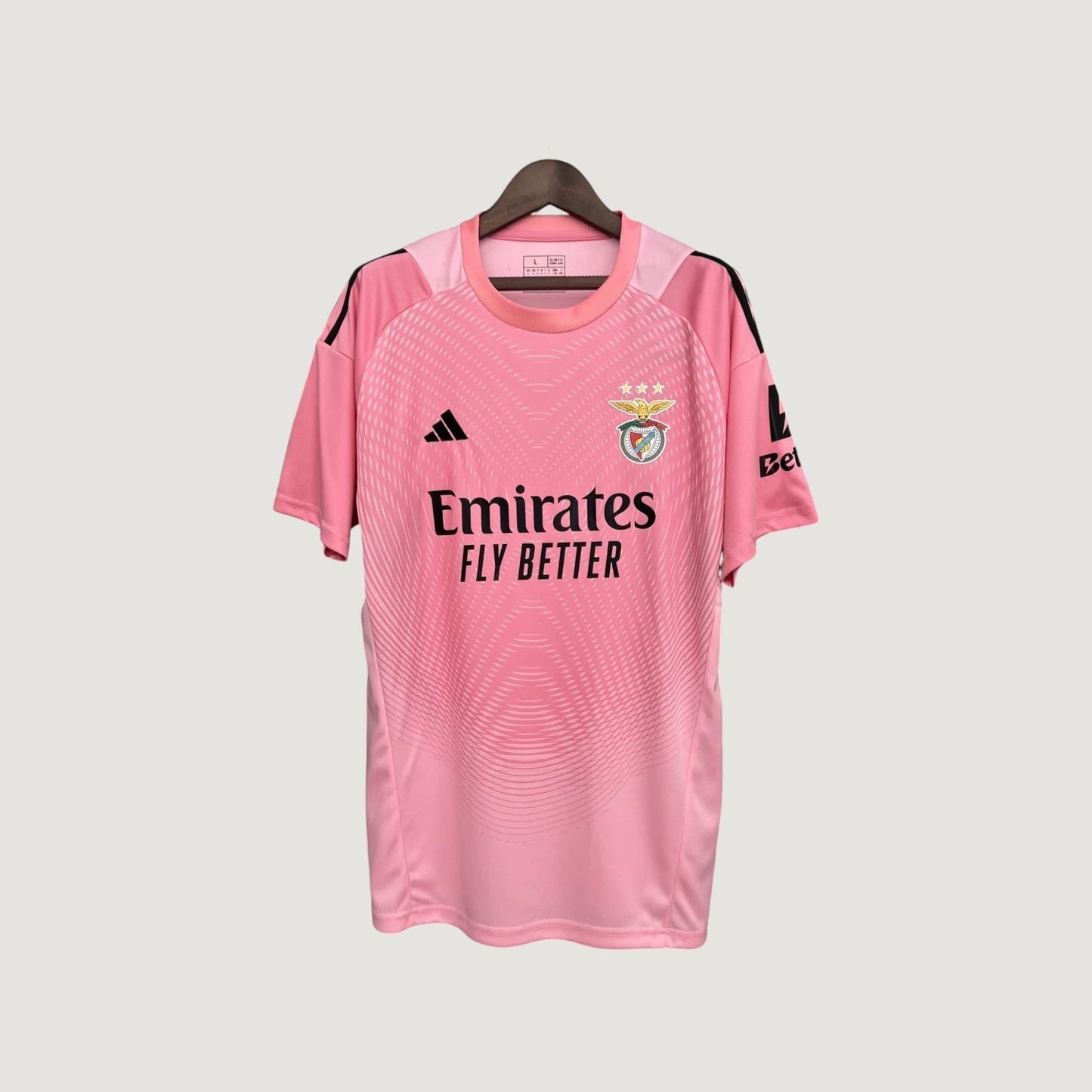 SL BENFICA – MAILLOT EXTÉRIEUR 25/26 – ROSE