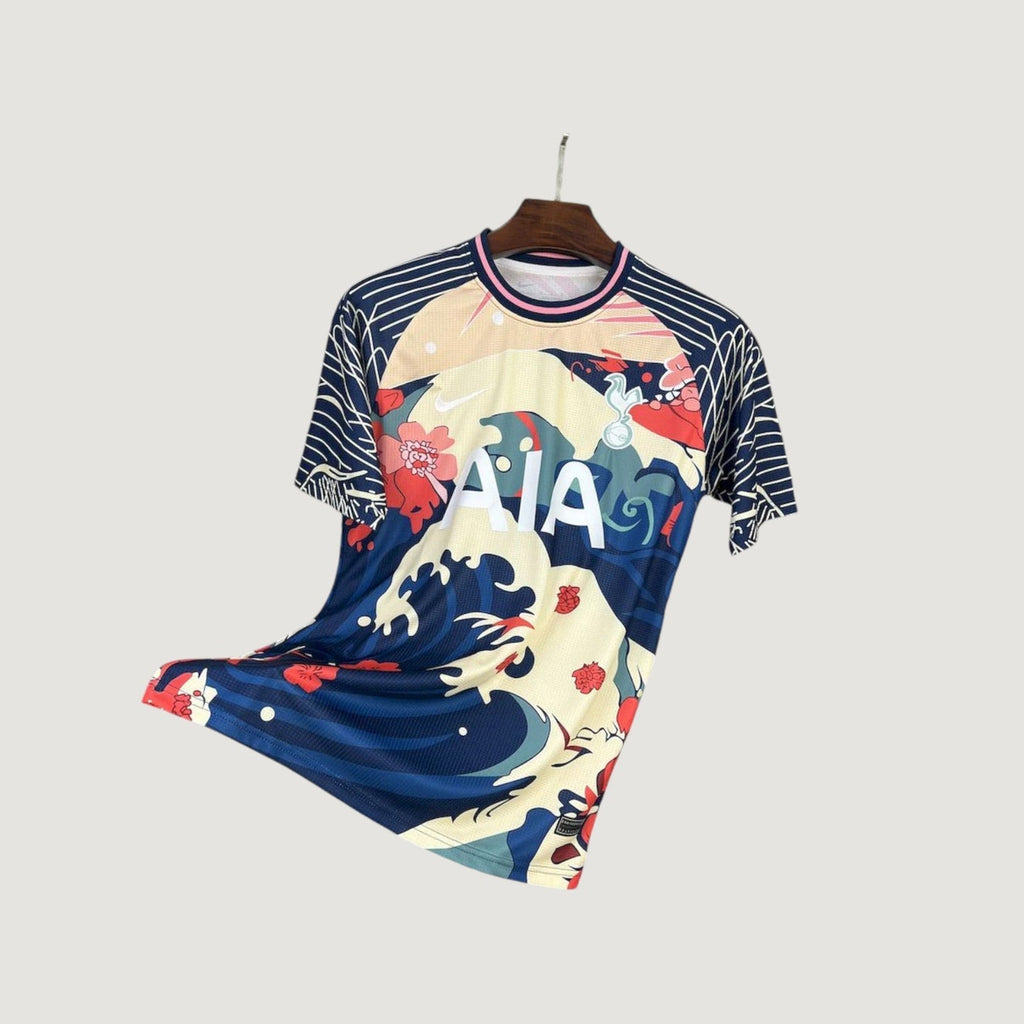 TOTTENHAM – MAILLOT CONCEPT 25/26 – BLEU & BEIGE